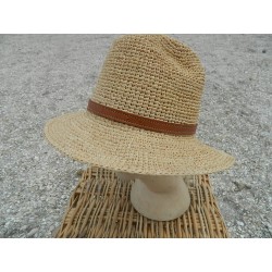 chapeau en raphia crochet style panama