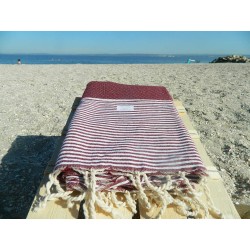 fouta en nid abeille rouge bordeaux