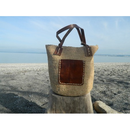 sac cabas en raphia crocheté main- poche et anses en cuir véritable -style bohème chic