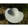 grande capeline blanche